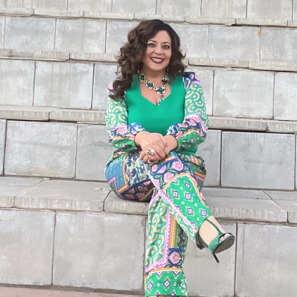 Colorful Geometric Patterned Pants - Picture 4 of 4